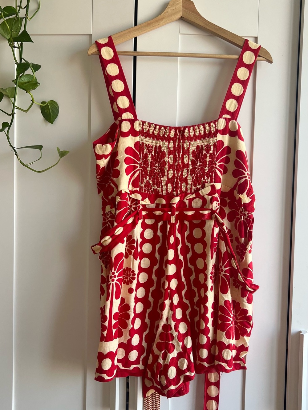 FARM RIO Red Romper Size L - Picture 3 of 10
